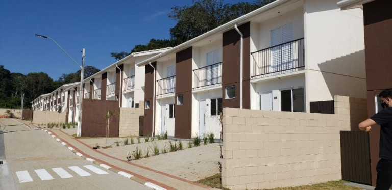 Imagem Sobrado com 2 Quartos à Venda, 61 m² em Chácara Faggion - Suzano Imagem Sobrado com 2 Quartos à Venda, 61 m² em Chácara Faggion - Suzano