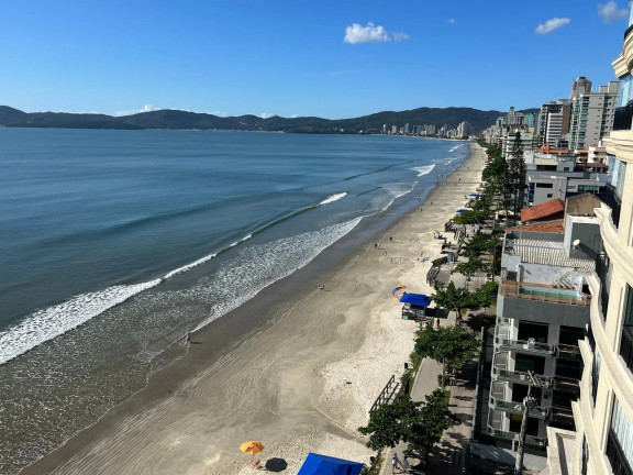 Imagem Apartamento com 4 Quartos à Venda, 240 m² em Meia Praia - Itapema