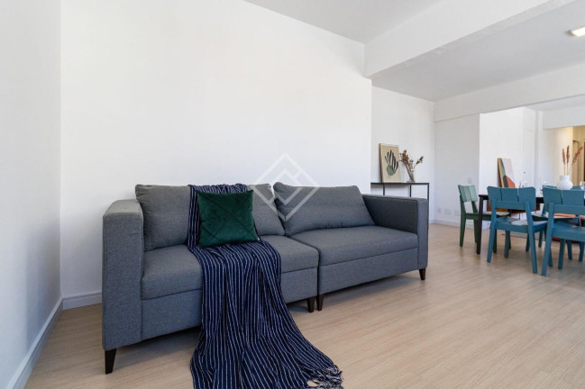 Imagem Apartamento com 3 Quartos à Venda, 121 m² em Itaim Bibi - São Paulo