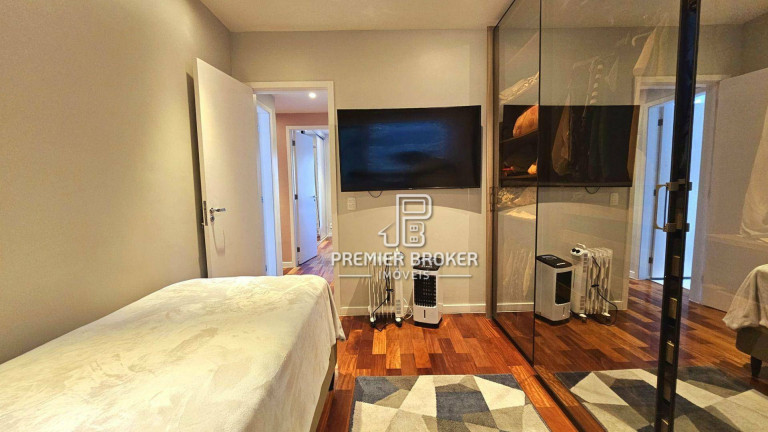 Imagem Apartamento com 2 Quartos à Venda, 81 m² em Pimenteiras - Teresópolis Imagem Apartamento com 2 Quartos à Venda, 81 m² em Pimenteiras - Teresópolis