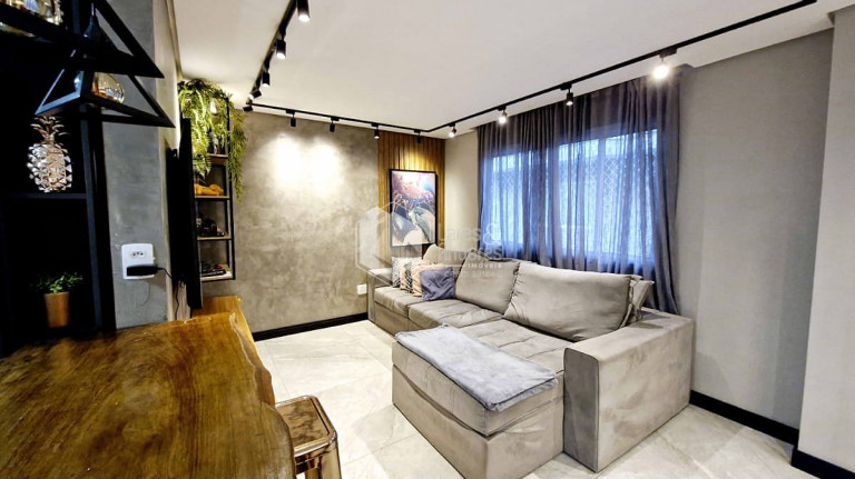 Imagem Casa com 3 Quartos à Venda, 220 m² em Vila Invernada - São Paulo