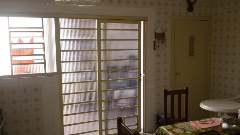 Imagem Sobrado com 2 Quartos à Venda, 140 m² em Jardim Rosely - Pindamonhangaba Imagem Sobrado com 2 Quartos à Venda, 140 m² em Jardim Rosely - Pindamonhangaba