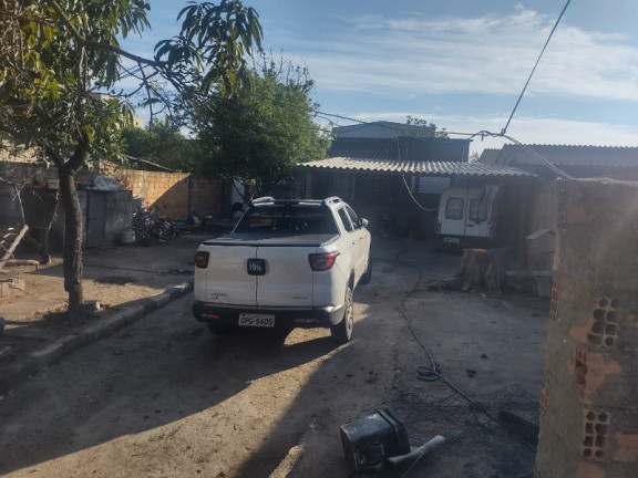 Imagem Casa com 3 Quartos à Venda, 360 m² em São João - Betim