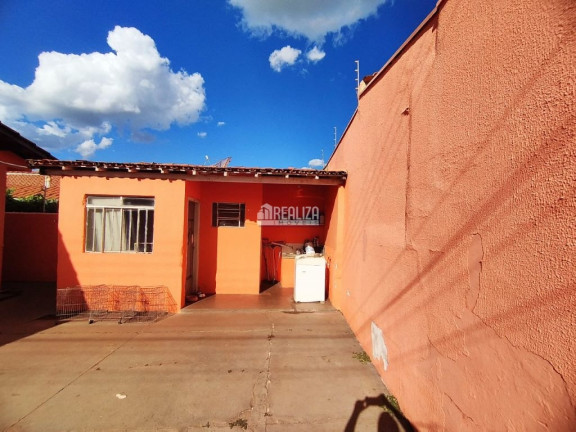 Imagem Casa com 3 Quartos à Venda, 277 m² em Mercês - Uberaba Imagem Casa com 3 Quartos à Venda, 277 m² em Mercês - Uberaba