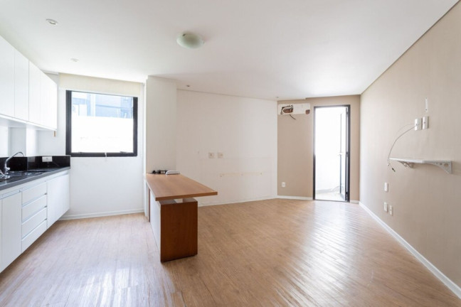 Apartamento com 1 Quarto à Venda, 30 m² em Moema - São Paulo