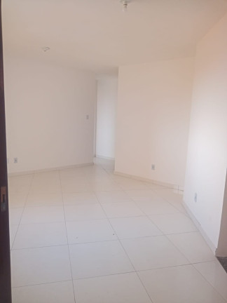 Imagem Apartamento com 2 Quartos à Venda, 70 m² em Itapuã - Salvador