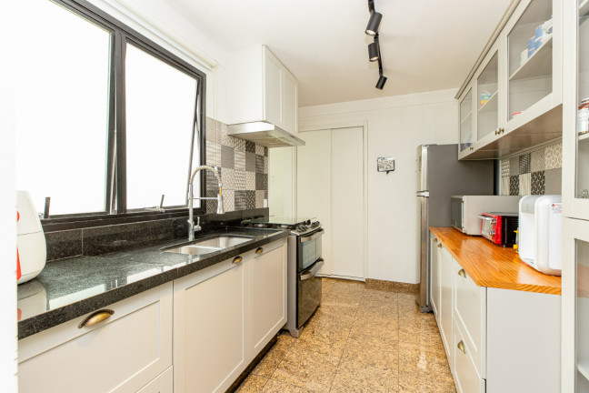 Imagem Apartamento com 4 Quartos à Venda, 172 m² em Moema - São Paulo