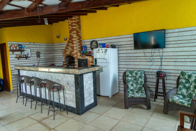 Imagem Casa com 5 Quartos à Venda, 360 m² em Centro - Maricá Imagem Casa com 5 Quartos à Venda, 360 m² em Centro - Maricá