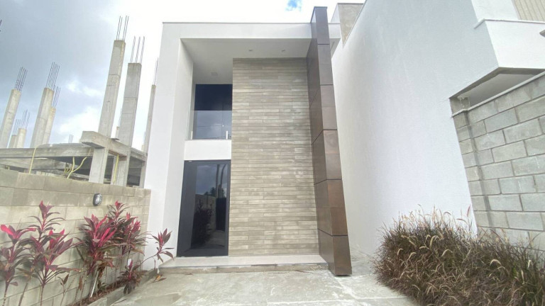 Casa com 3 Quartos à Venda, 145 m² em Sim - Feira De Santana