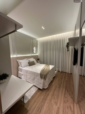Imagem Casa de Condomínio com 5 Quartos à Venda, 454 m² em Centro - Capão Da Canoa