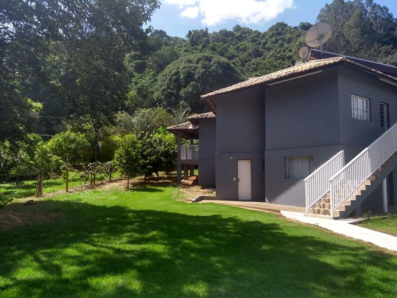 Imagem Chácara com 6 Quartos à Venda, 550 m² em Bairro Sapucaí - Jacutinga
