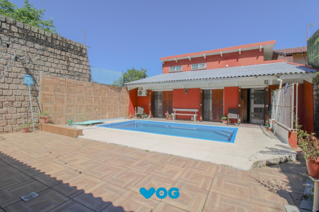 Imagem Casa com 3 Quartos à Venda, 344 m² em Chácara Das Pedras - Porto Alegre