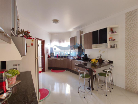 Imagem Casa com 3 Quartos à Venda, 242 m² em Bosque Da Saúde - Birigui
