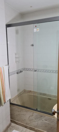 Imagem Apartamento com 3 Quartos à Venda, 150 m² em Laranjeiras - Rio De Janeiro Imagem Apartamento com 3 Quartos à Venda, 150 m² em Laranjeiras - Rio De Janeiro