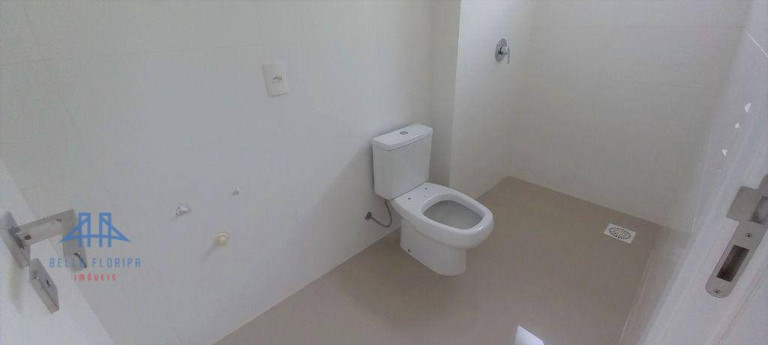 Imagem Apartamento com 3 Quartos à Venda, 123 m² em Agronômica - Florianópolis Imagem Apartamento com 3 Quartos à Venda, 123 m² em Agronômica - Florianópolis