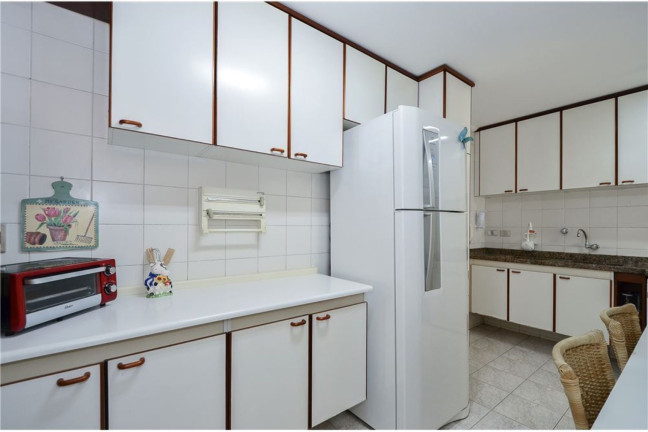 Imagem Apartamento com 3 Quartos à Venda, 90 m² em Moema - São Paulo