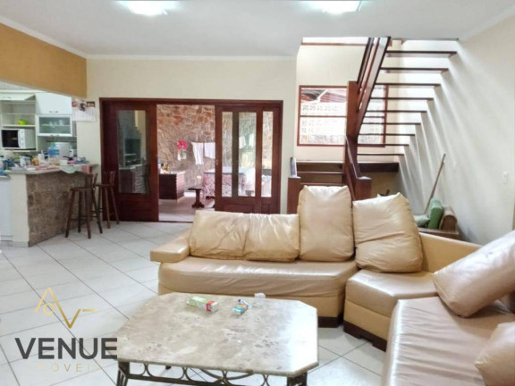Imagem Sobrado com 6 Quartos à Venda, 460 m² em Park Imperial - Caraguatatuba Imagem Sobrado com 6 Quartos à Venda, 460 m² em Park Imperial - Caraguatatuba