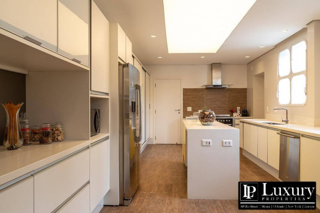 Imagem Apartamento com 4 Quartos à Venda, em Jardim Europa - São Paulo Imagem Apartamento com 4 Quartos à Venda, em Jardim Europa - São Paulo