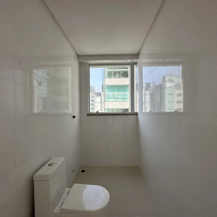 Imagem Apartamento com 4 Quartos à Venda, 224 m² em Meia Praia - Itapema