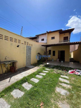 Imagem Casa com 4 Quartos à Venda, 150 m² em Maraponga - Fortaleza Imagem Casa com 4 Quartos à Venda, 150 m² em Maraponga - Fortaleza