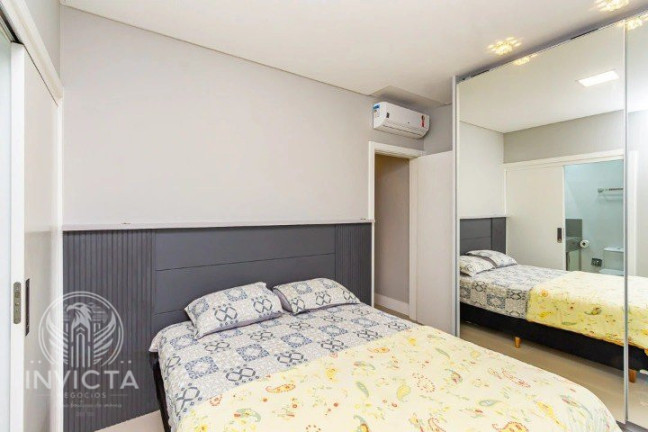 Imagem Apartamento com 4 Quartos à Venda, 151 m² em Centro - Balneário Camboriú Imagem Apartamento com 4 Quartos à Venda, 151 m² em Centro - Balneário Camboriú