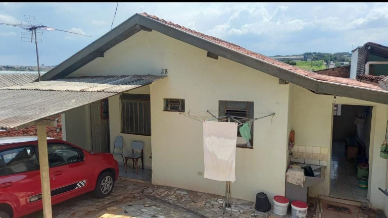 Imagem Casa com 2 Quartos à Venda, 70 m² em Conjunto Habitacional Violim - Londrina