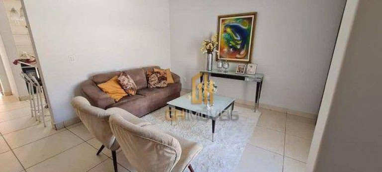Imagem Sobrado com 4 Quartos à Venda, 250 m² em Santo Antônio - Goiânia Imagem Sobrado com 4 Quartos à Venda, 250 m² em Santo Antônio - Goiânia