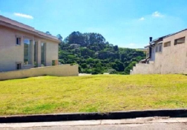 Terreno à Venda, 598 m² em Tamboré - Santana De Parnaíba