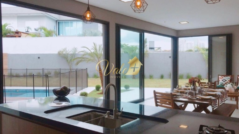 Imagem Sobrado com 4 Quartos à Venda, 330 m² em Condomínio Residencial Colinas Do Paratehy - São José Dos Campos Imagem Sobrado com 4 Quartos à Venda, 330 m² em Condomínio Residencial Colinas Do Paratehy - São José Dos Campos