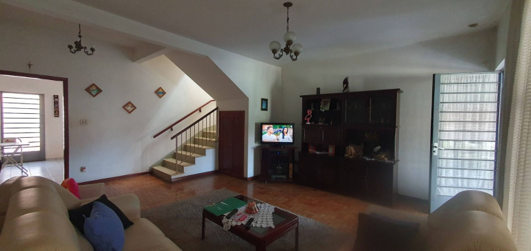Imagem Sobrado com 3 Quartos à Venda, 180 m² em Vila Lucy - Sorocaba