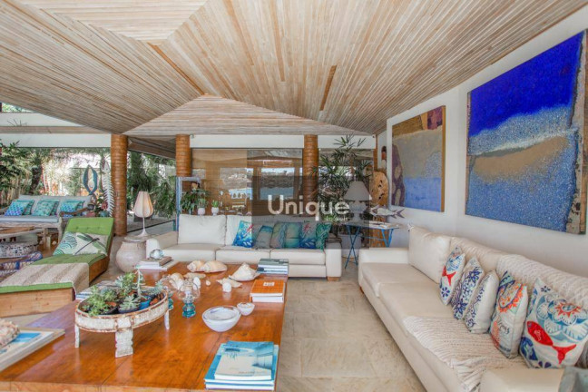 Imagem Casa com 6 Quartos à Venda, 800 m² em Ferradura - Armação Dos Búzios Imagem Casa com 6 Quartos à Venda, 800 m² em Ferradura - Armação Dos Búzios