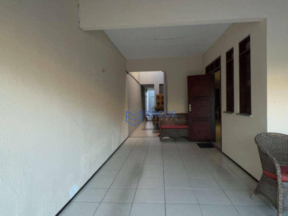 Imagem Casa com 4 Quartos à Venda, 161 m² em Cidade Dos Funcionários - Fortaleza Imagem Casa com 4 Quartos à Venda, 161 m² em Cidade Dos Funcionários - Fortaleza