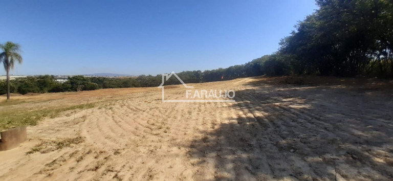 Imagem Terreno à Venda, 98.000 m² em Zona Industrial - Sorocaba Imagem Terreno à Venda, 98.000 m² em Zona Industrial - Sorocaba