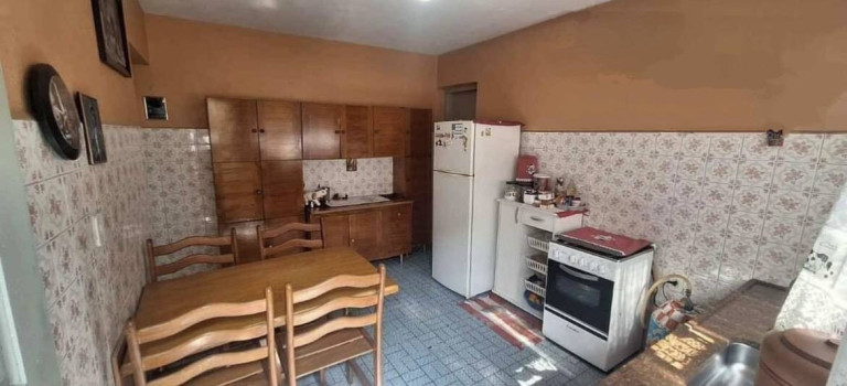 Imagem Casa com 2 Quartos à Venda, 700.000 m² em São Paulo - Jundiaí Imagem Casa com 2 Quartos à Venda, 700.000 m² em São Paulo - Jundiaí