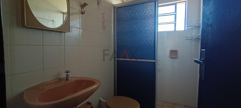 Imagem Casa com 3 Quartos à Venda, 168 m² em Santa Cruz - Guarapuava Imagem Casa com 3 Quartos à Venda, 168 m² em Santa Cruz - Guarapuava
