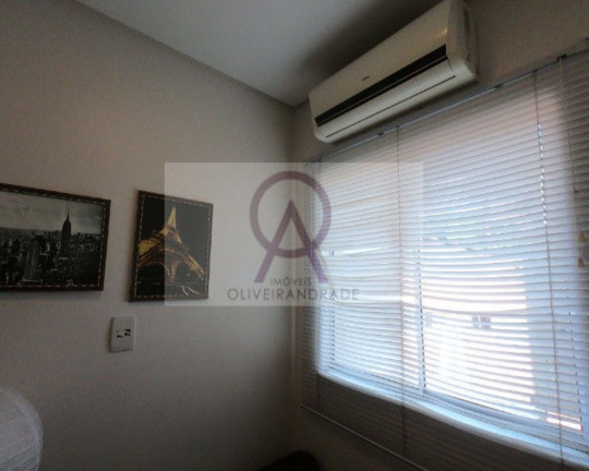 Imagem Imóvel com 2 Quartos à Venda, 45 m² em Garcia - Salvador Imagem Imóvel com 2 Quartos à Venda, 45 m² em Garcia - Salvador