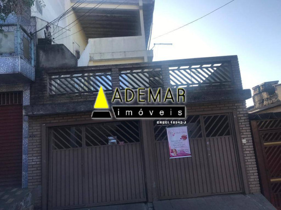 Casa com 6 Quartos à Venda,  em Conceição - Diadema