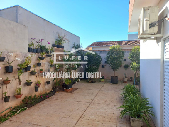 Imagem Casa com 2 Quartos à Venda, 200 m² em Jardim Marialice - Araraquara Imagem Casa com 2 Quartos à Venda, 200 m² em Jardim Marialice - Araraquara