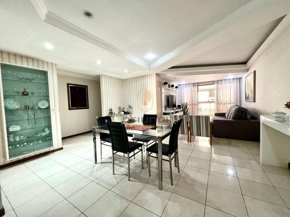 Imagem Apartamento com 4 Quartos à Venda, 196 m² em Itapuã - Vila Velha