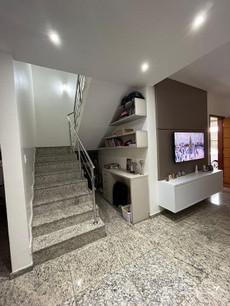 Imagem Casa com 3 Quartos à Venda, 200 m² em Sítios Santa Luzia - Aparecida De Goiânia