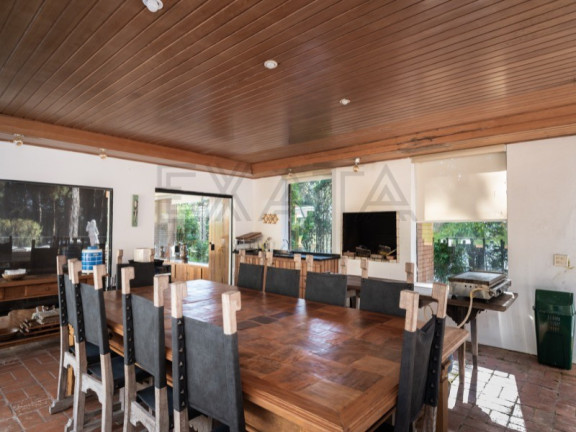 Imagem Casa com 6 Quartos à Venda, 977 m² em Toriba - Campos Do Jordão