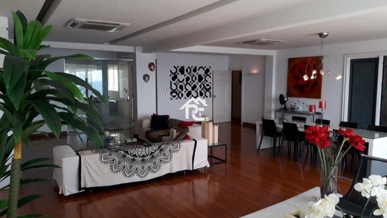 Imagem Apartamento com 3 Quartos à Venda, 230 m² em Copacabana - Rio De Janeiro Imagem Apartamento com 3 Quartos à Venda, 230 m² em Copacabana - Rio De Janeiro