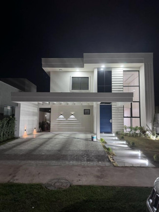 Casa com 4 Quartos à Venda, 285 m² em Centro - Camaçari
