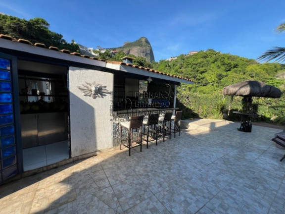 Imagem Casa com 3 Quartos à Venda, 473 m² em Barra Da Tijuca - Rio De Janeiro Imagem Casa com 3 Quartos à Venda, 473 m² em Barra Da Tijuca - Rio De Janeiro