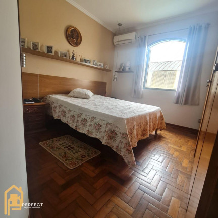 Imagem Casa com 3 Quartos à Venda, 350 m² em Jardim Santa Clara - Taubaté
