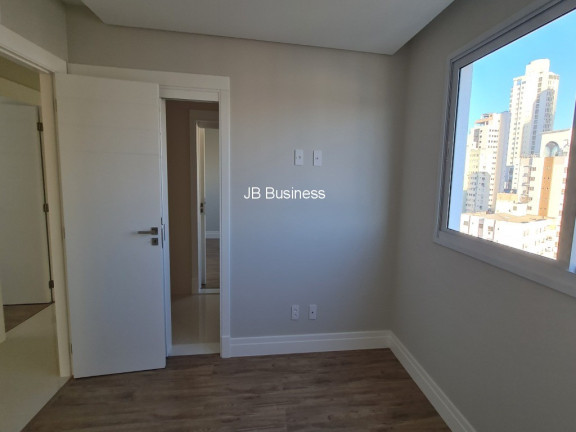 Imagem Imóvel com 4 Quartos à Venda, 140 m² em Centro - Balneário Camboriú