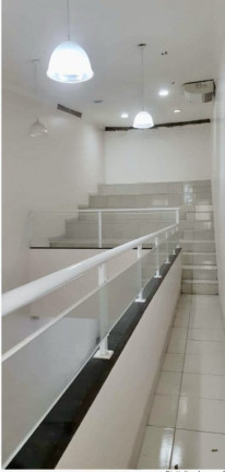 Imagem Casa com 3 Quartos à Venda, 166 m² em Centro - Fortaleza Imagem Casa com 3 Quartos à Venda, 166 m² em Centro - Fortaleza