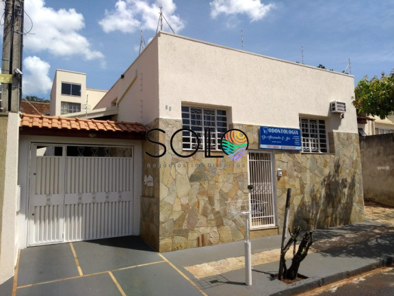 Casa com 3 Quartos à Venda, 159 m² em Centro - Araraquara