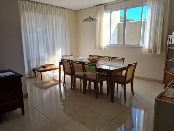 Imagem Casa com 3 Quartos à Venda, 390 m² em Loteamento Vila Aeroporto - Mirassol Imagem Casa com 3 Quartos à Venda, 390 m² em Loteamento Vila Aeroporto - Mirassol