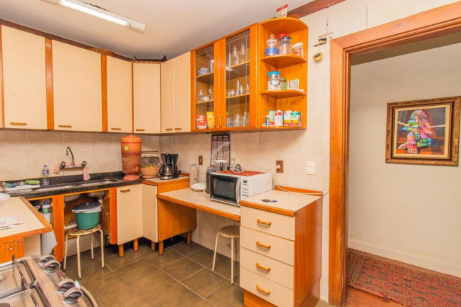 Imagem Apartamento com 3 Quartos à Venda, 202 m² em Petrópolis - Porto Alegre